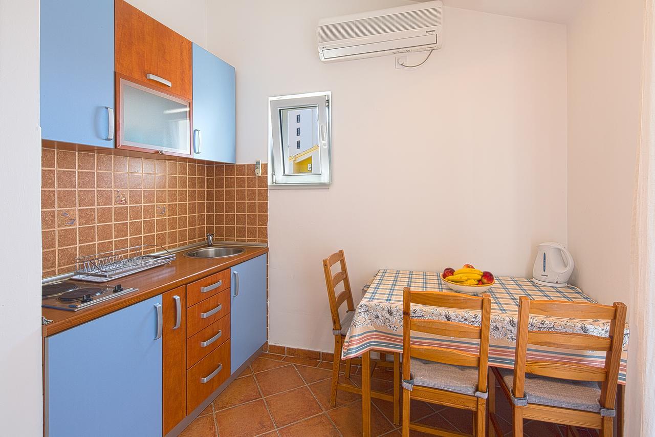 Apartment Ivanovic Family Bečići エクステリア 写真